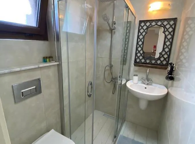 Aral Turkuaz Çeşme